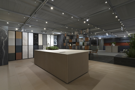 Sapienstone at the SICAM 2024 exhibition: Innovative design and cutting-edge surfaces for interior design